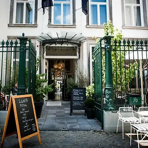 Fitz Roy Urban Hotel, Bar&garden Hotel
